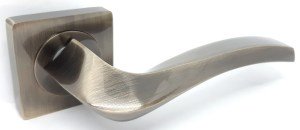 Ручка дверна KEDR R08-160 AB (бронза)